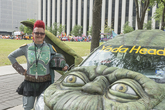 Art Cars - April 9 2016 014
