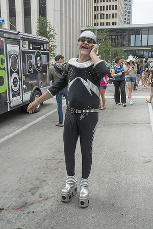 Art Cars - April 9 2016 019